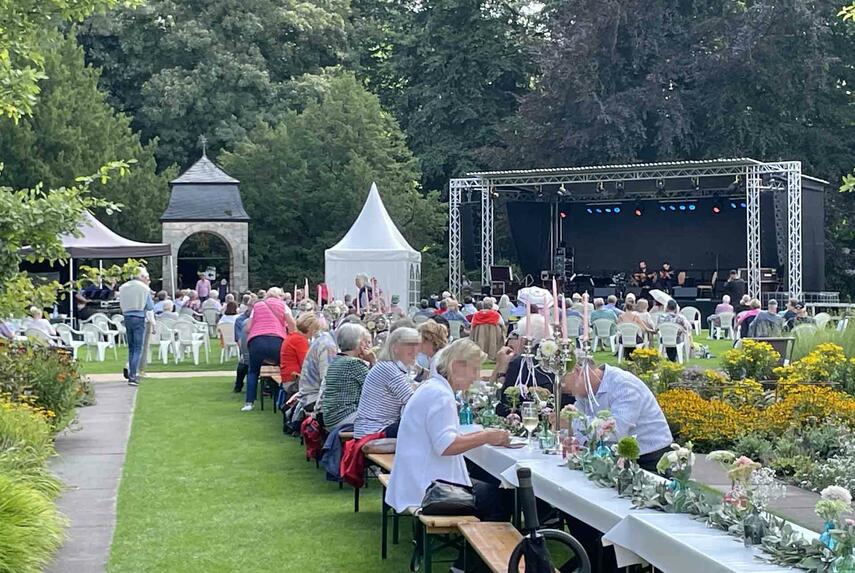 SchlossSommer in Schloss Dyck: Neues, Bewährtes und ein Hauch von Urlaub